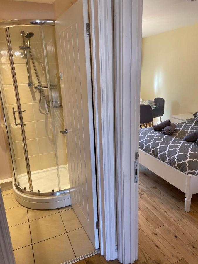 The Ashton Gate Mews Hotel Bristol Eksteriør billede